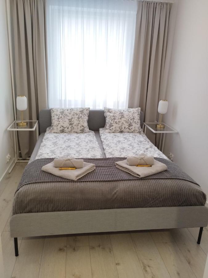 Moon Apartment Wroclaw Dış mekan fotoğraf